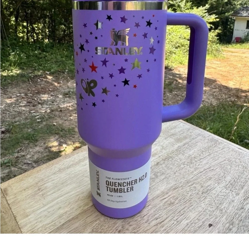 Stanley x Olivia Rodrigo Quencher H2.0 Flow State Tumbler 40oz New USA stock - Picture 4 of 6